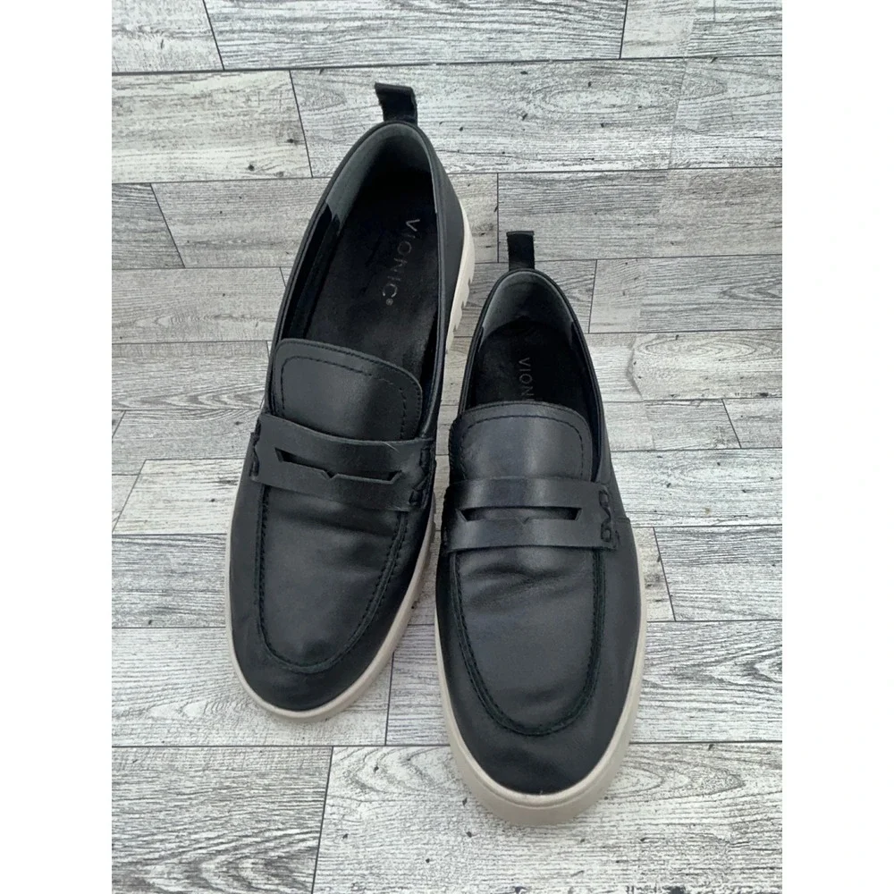Vionic Uptown Black Leather Penny Loafer Lug Sole Platform‎ Sneakers Women Sz 10
